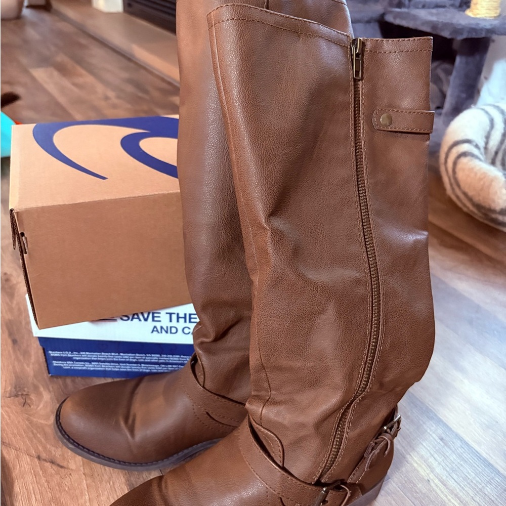 Brash Tan Over the Knee Boots - Picture 3 of 6